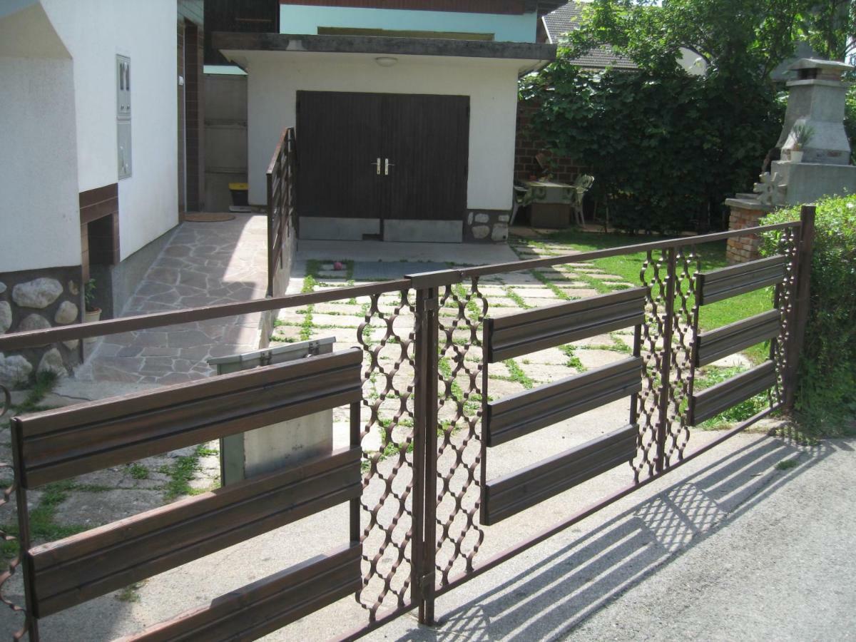 R&G Apartment Zirovnica Dış mekan fotoğraf